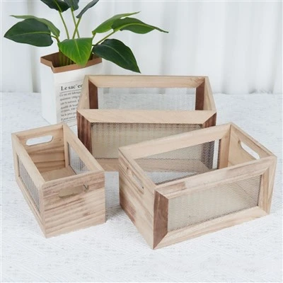 3つのバスケットの木製セット